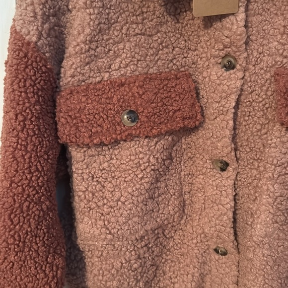 Blu Pepper NWT Women's Sherpa Jacket Size Medium - Picture 4 of 11